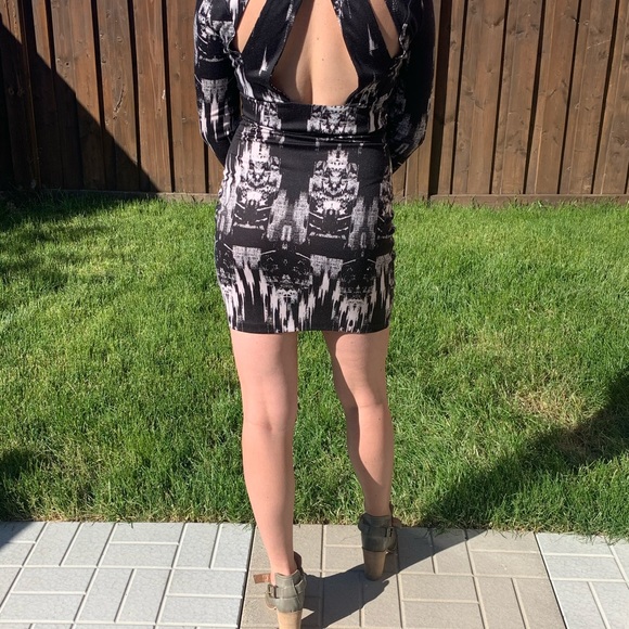 H&M cocktail Dress - Picture 2 of 4